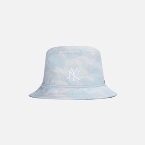 Kith for New Era Cloud Sky Bucket Hat